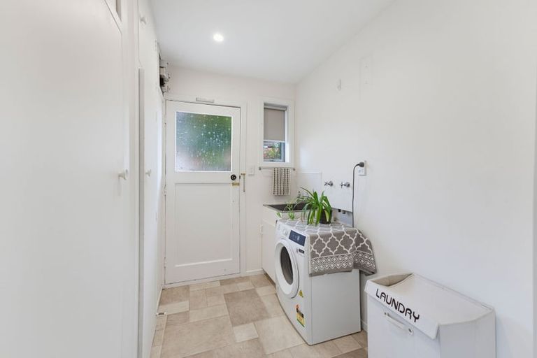 Photo of property in 1/14a Millhill Lane, Huntsbury, Christchurch, 8022