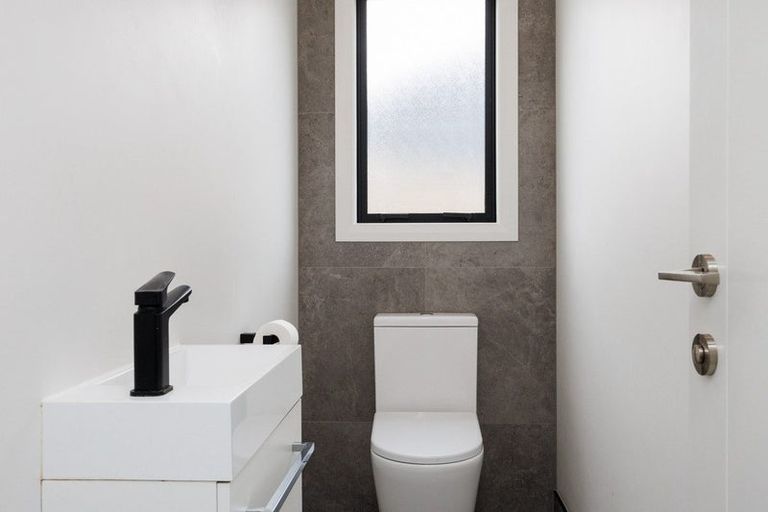 Photo of property in 61 Freedom Drive, Kelvin Grove, Palmerston North, 4414