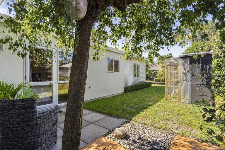 Photo of property in 12 Paua Cove, Papamoa Beach, Papamoa, 3118