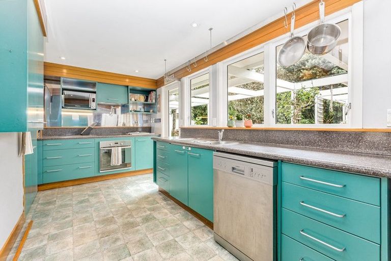 Photo of property in 25 Palm Grove, Belmont, Lower Hutt, 5010