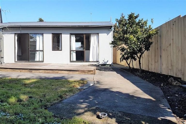 Photo of property in 6 Electra Place, Mangere, Auckland, 2022