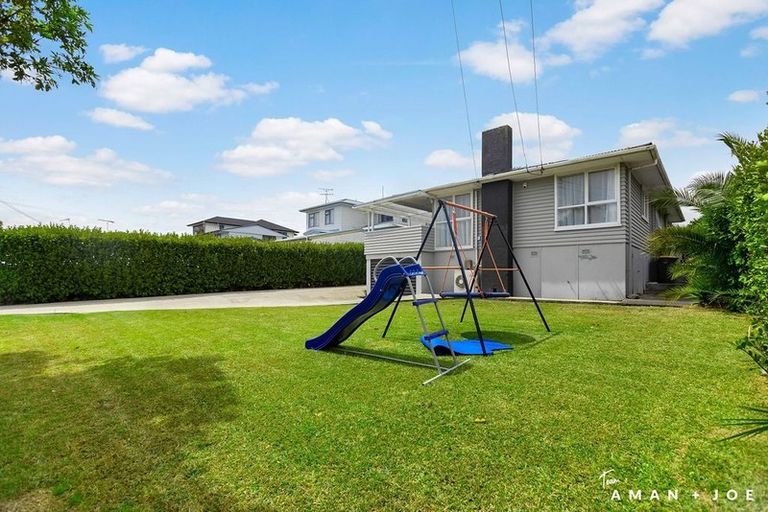 Photo of property in 120 Beaumonts Way, Manurewa, Auckland, 2102