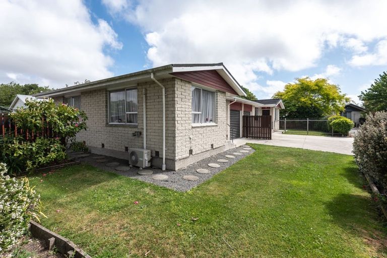 Photo of property in 1/3 Cavendish Road, Casebrook, Christchurch, 8051