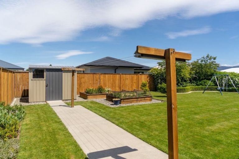 Photo of property in 48 Armstrong Avenue, Carterton, 5713