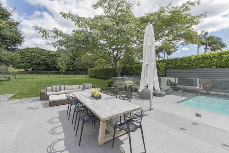 Photo of property in 39 Maungakiekie Avenue, Greenlane, Auckland, 1051