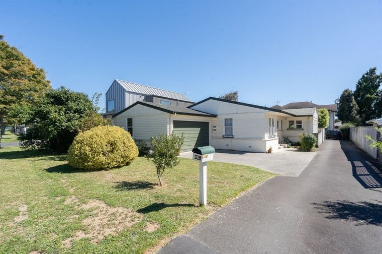 Photo of property in 25a Strowan Avenue, Fairfield, Hamilton, 3214