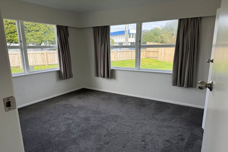 Photo of property in 282 Sandwich Road, St Andrews, Hamilton, 3200