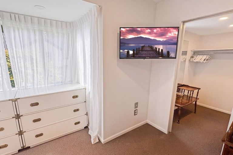 Photo of property in 120 Springfield Road, St Albans, Christchurch, 8014