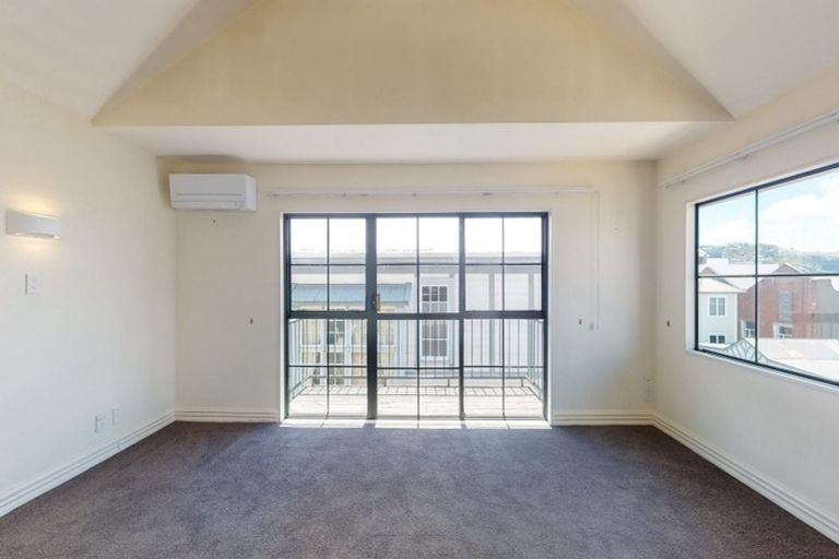 Photo of property in 16g Hobson Street, Thorndon, Wellington, 6011