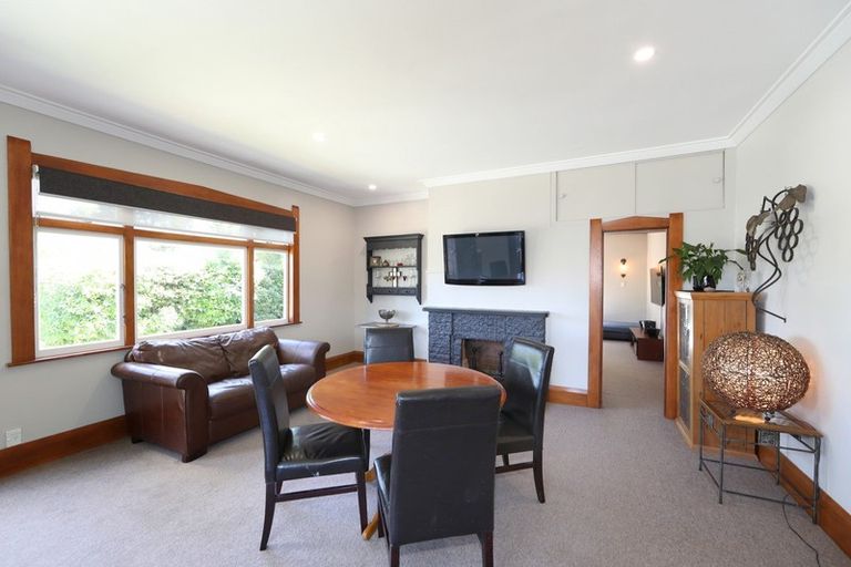 Photo of property in 1001 Heretaunga Street East, Parkvale, Hastings, 4122