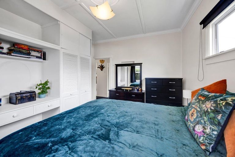 Photo of property in 24 Sanders Avenue, Westown, New Plymouth, 4310