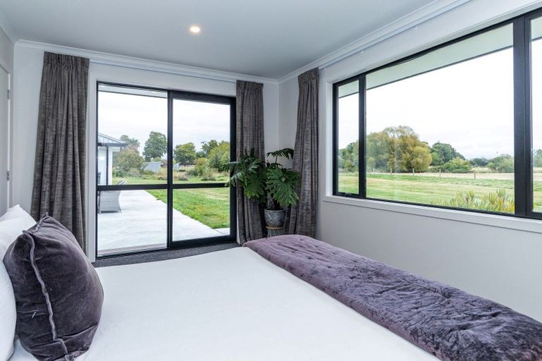 Photo of property in 21 Grange Settlement Road, Temuka, 7920