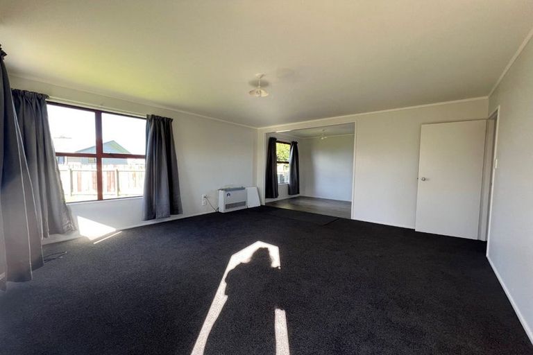 Photo of property in 47b Lloyd Drive, Nawton, Hamilton, 3200