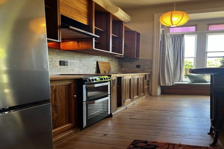 Photo of property in 1/141 Somerfield Street, Somerfield, Christchurch, 8024