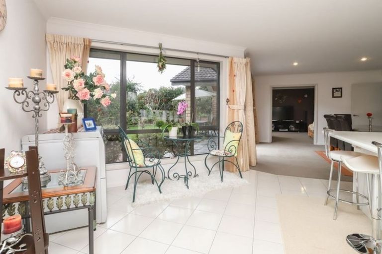 Photo of property in 46 Somerton Drive, Huntington, Hamilton, 3210