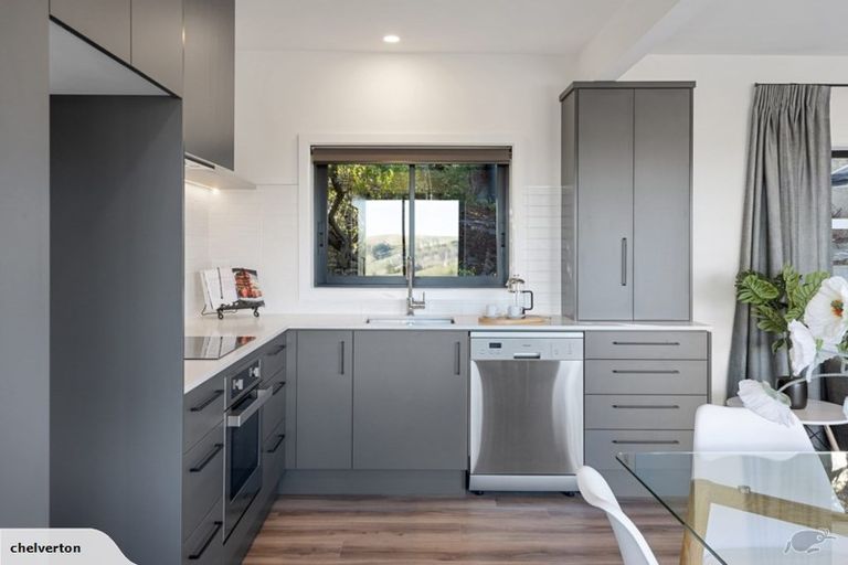 Photo of property in 126 Dyers Pass Road, Cashmere, Christchurch, 8022