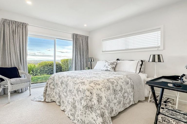 Photo of property in 97 Highland Drive, Acacia Bay, Taupo, 3385