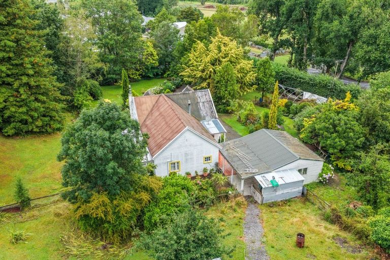 Photo of property in 2 Rose Street, Waipawa, 4210