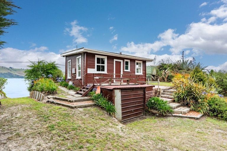 Photo of property in 62 Otakou Golf Course Road, Otakou, Dunedin, 9077