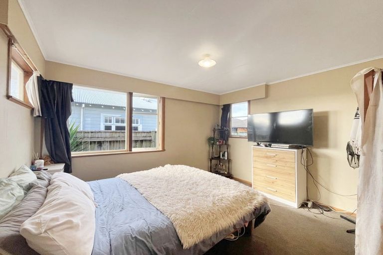 Photo of property in 130 Ferguson Street, West End, Palmerston North, 4412