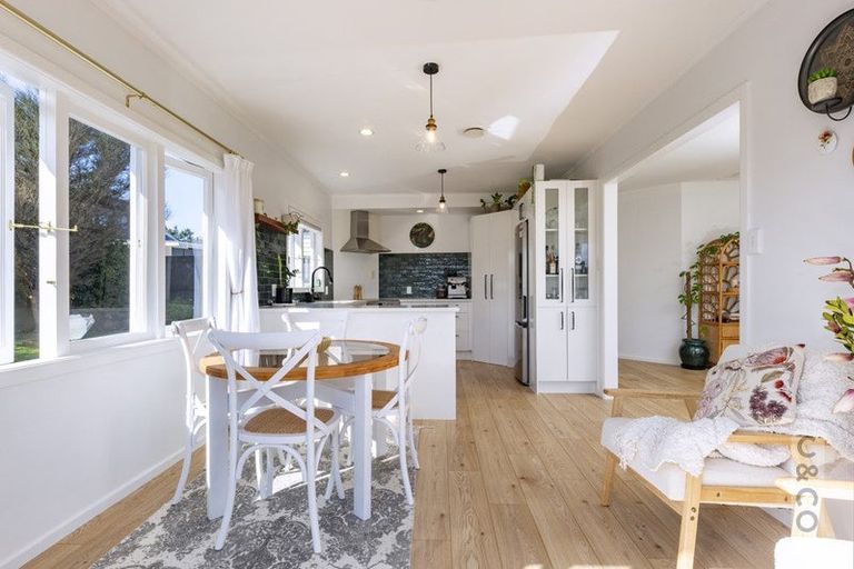 Photo of property in 50 Oraha Road, Huapai, Kumeu, 0892