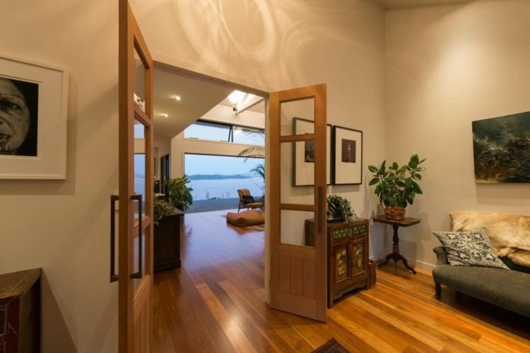 Photo of property in 98 Pukematu Lane, Russell, 0202