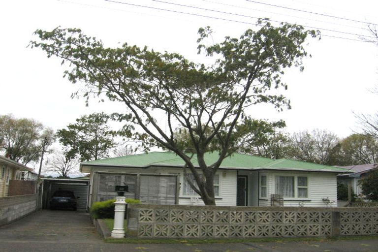 Photo of property in 48 Duff Crescent, Highbury, Palmerston North, 4412
