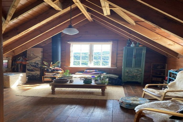 Photo of property in 132 Lone Kauri Road, Karekare, New Lynn, 0772