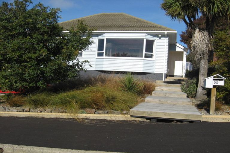 Photo of property in 35 Dornoch Street, Kew, Dunedin, 9012