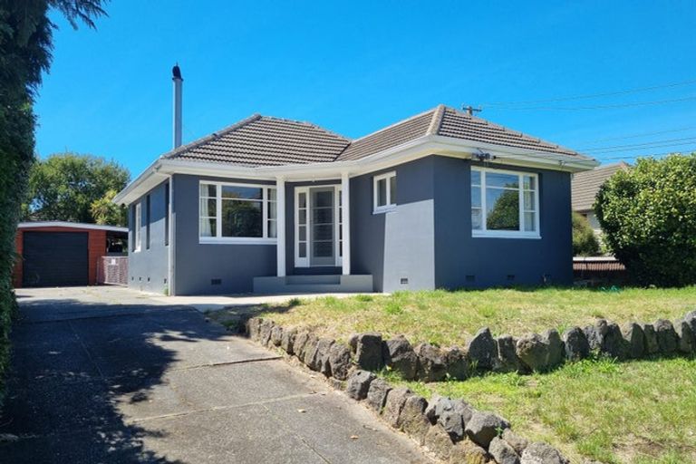 Photo of property in 37 Cuffs Road, Wainoni, Christchurch, 8061