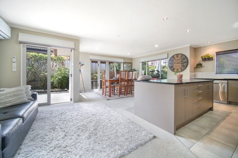 Photo of property in 43 Matarangi Road, East Tamaki, Auckland, 2013