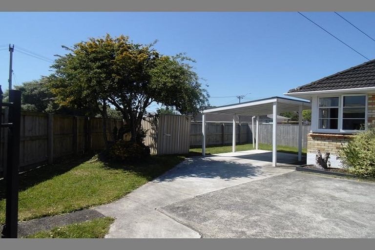Photo of property in 11 Mcdougall Street, Manurewa East, Auckland, 2102