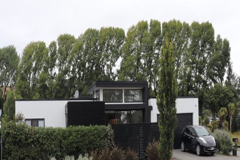 Photo of property in 6 Muirhill Street, Halswell, Christchurch, 8025