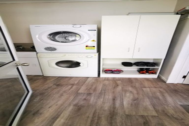 Photo of property in 56c Weston Avenue, Roslyn, Palmerston North, 4414