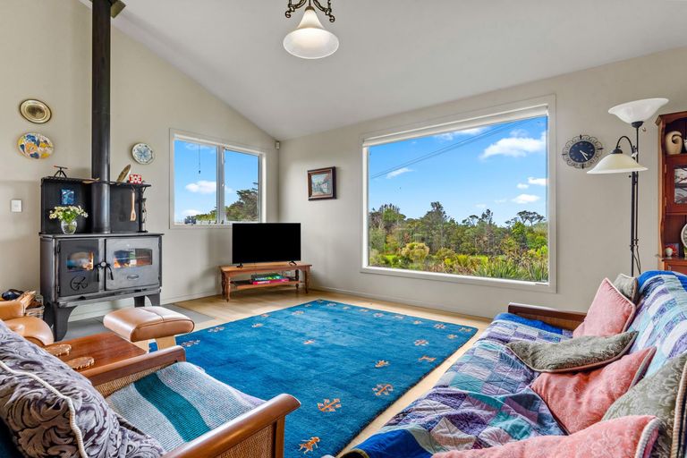 Photo of property in 87 M Greenwood Road, Leigh, 0972