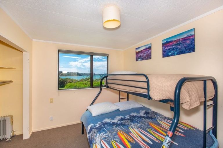 Photo of property in 11 Wainamu Road, Raglan, 3297