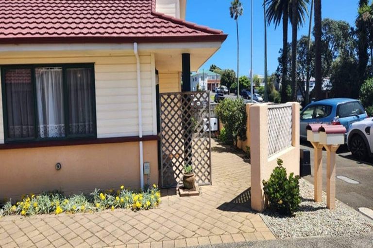 Photo of property in 9a Saint Georges Gate, Whanganui, 4500