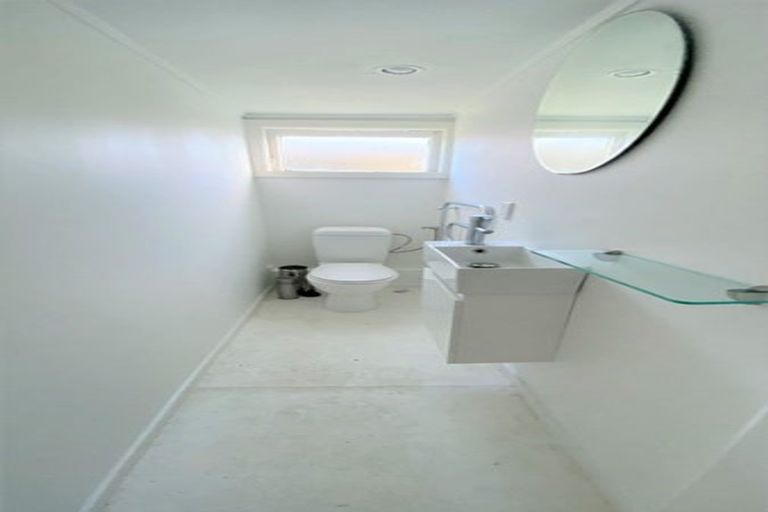 Photo of property in 27 New Bond Street, Kingsland, Auckland, 1021