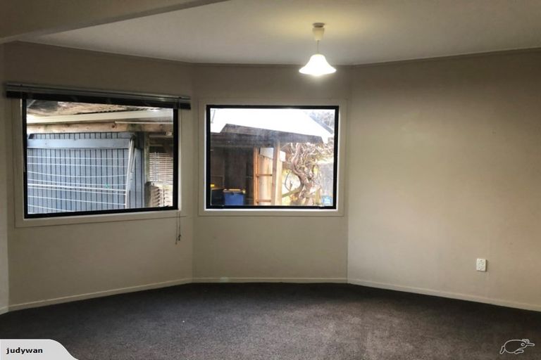 Photo of property in 144 Glengarry Road, Glen Eden, Auckland, 0602
