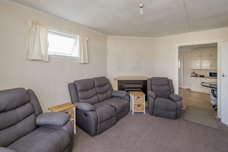 Photo of property in 10 Stuckey Street, Levin, 5510