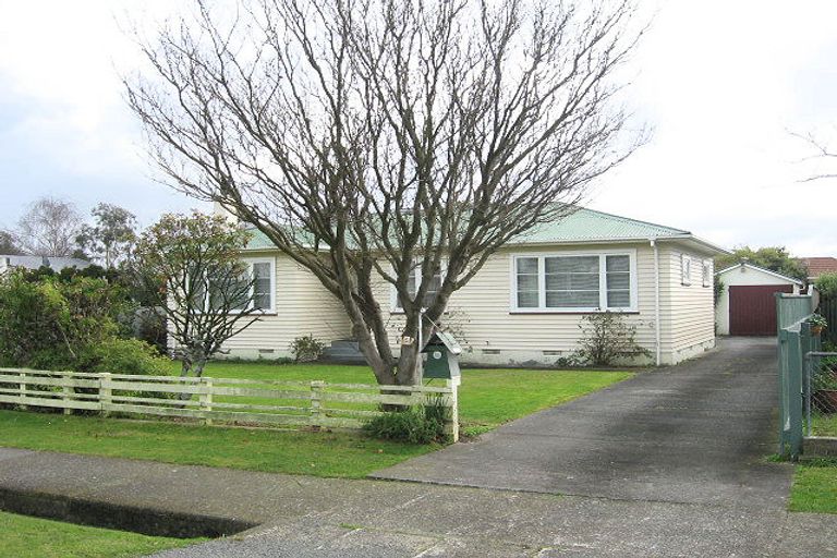 Photo of property in 2 Montagu Street, Feilding, 4702