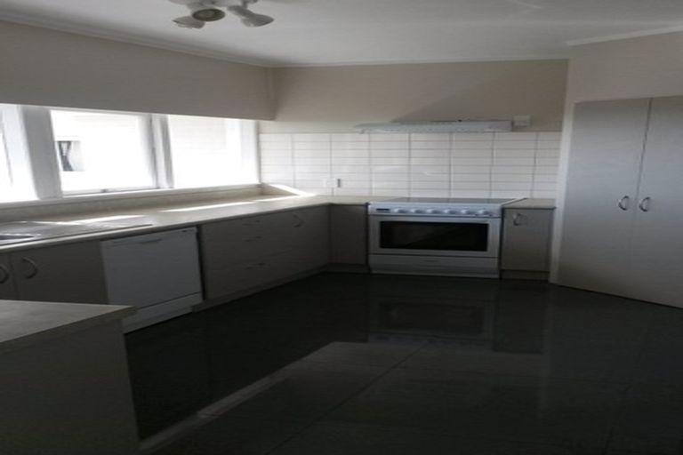 Photo of property in 1/541 East Coast Road, Browns Bay, Auckland, 0630