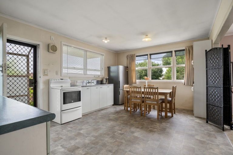 Photo of property in 1/14 South Street, Papakura, 2110