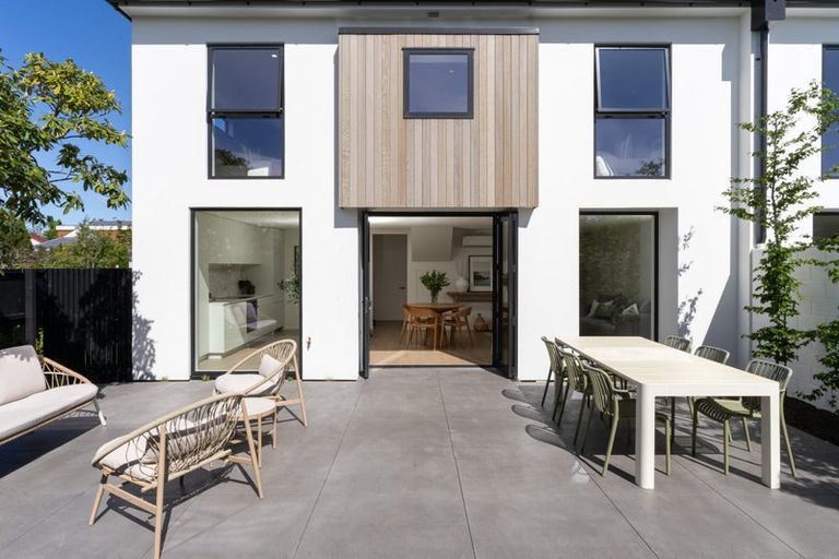 Photo of property in 57a Murray Place, St Albans, Christchurch, 8014