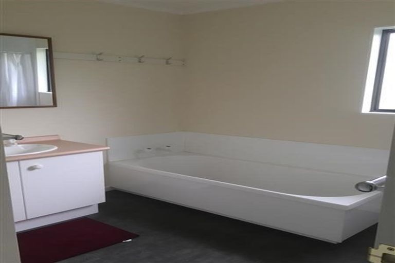 Photo of property in 69 Nalanda Crescent, Broadmeadows, Wellington, 6035