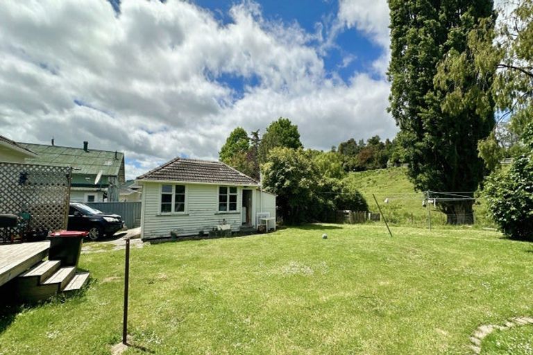 Photo of property in 18 Goldfinch Street, Taihape, 4720