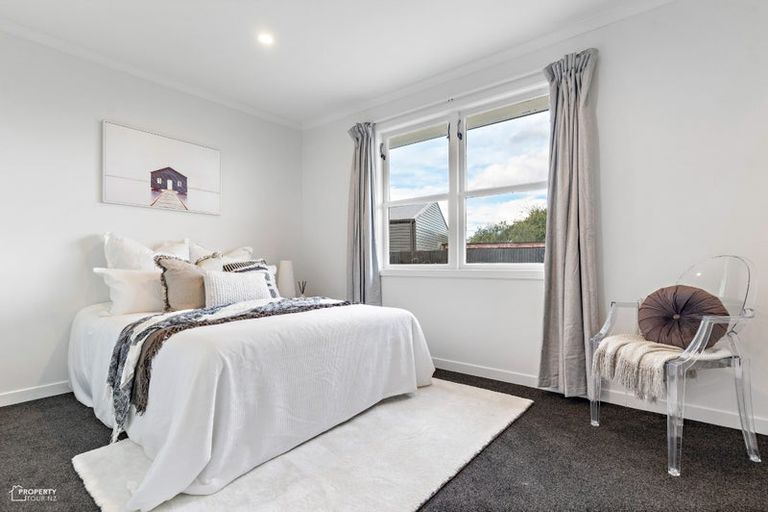 Photo of property in 2 Windsor Street, Solway, Masterton, 5810