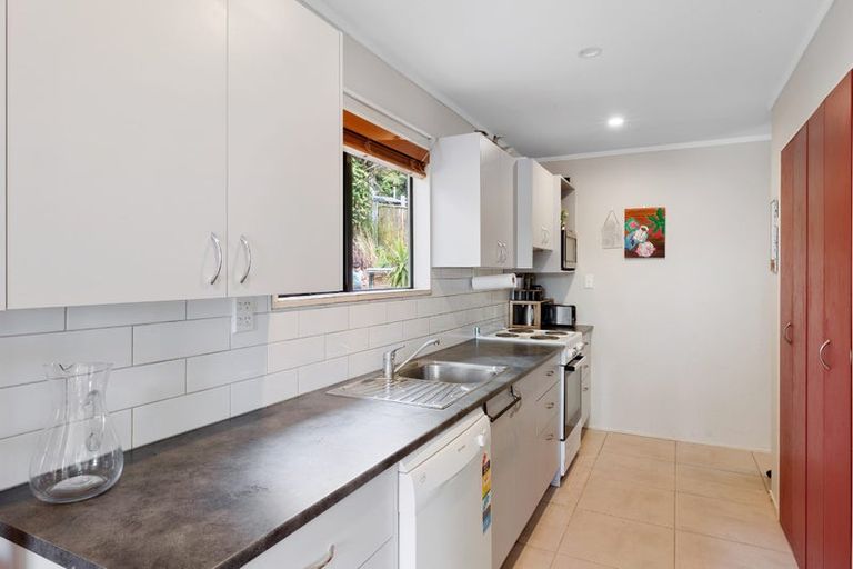 Photo of property in 27 Salcombe Terrace, Welbourn, New Plymouth, 4312