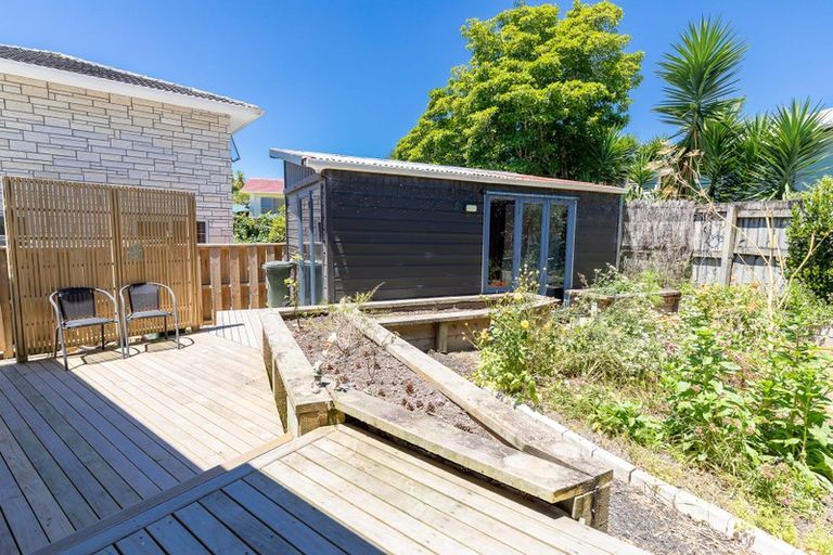 Photo of property in 15a Mildmay Road, Henderson, Auckland, 0610