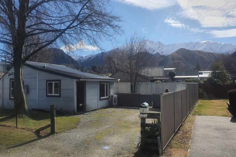 Photo of property in 1 Cornwall Street, Arrowtown, 9302